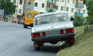 Штраф за стоянку і зупинку транспортного засобу під заборонним знаком (транспортного) Штраф за стоянку і зупинку транспортного засобу під заборонним знаком
