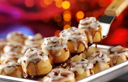 Сіннабон cinnabon булочки