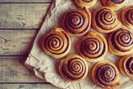 Сіннабон cinnabon булочки