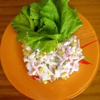 Змішані салати на кожен день - різні продукти, несподівані поєднання