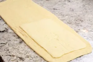 Листкове дріжджове тісто і випічка з нього рецепти з фото (листкове дріжджове тісто рецепт) Листкове дріжджове тісто і випічка з нього рецепти з фото