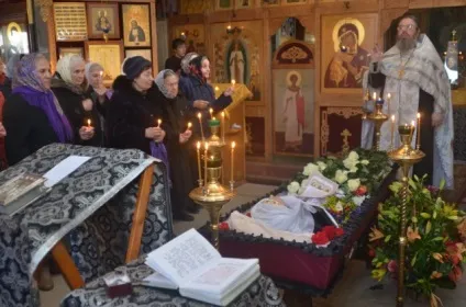 Скільки коштує поховати людину ціна похорону 2016 (агентство) Скільки коштує поховати людину ціна похорону 2016