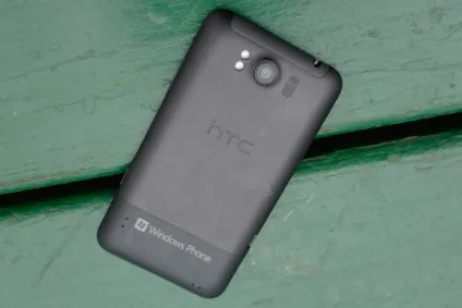 Смартфон htc titan більше - не завжди краще (завжди) Смартфон htc titan більше - не завжди краще