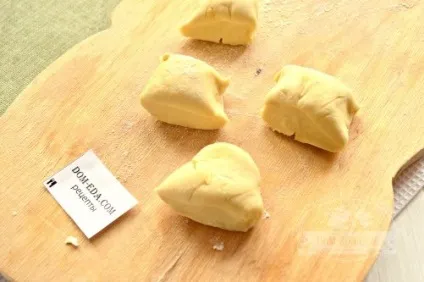 Соковиті і хрусткі чебуреки з курки рецепт з фото (курки) Соковиті і хрусткі чебуреки з курки рецепт з фото