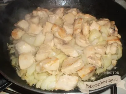 Соус для гарніру з куркою і квасолею