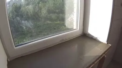 Стільниця на підвіконні кухні - фото вікон суміщених зі столом (підвіконні) Стільниця на підвіконні кухні - фото вікон суміщених зі столом