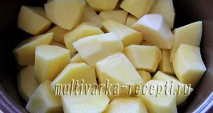 Стручкова квасоля з м'ясом і картоплею в мультиварці (стручкова) Стручкова квасоля з м'ясом і картоплею в мультиварці
