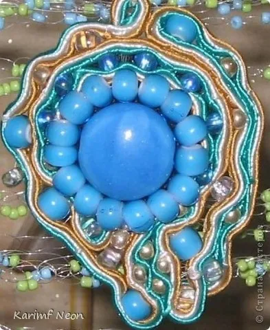 Сутажік, країна майстрів