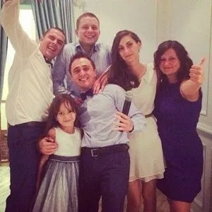 Весільний ведучий митя - молодий і веселий (весільний) Весільний ведучий митя - молодий і веселий