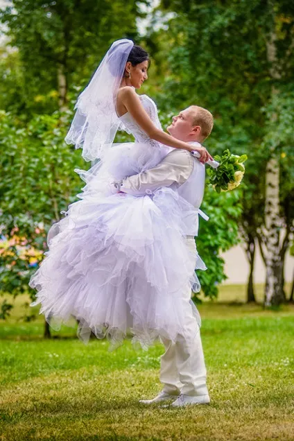 Весільна фотозйомка та відеозйомка (наречена) Весільна фотозйомка та відеозйомка
