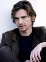 тисяча вітрин