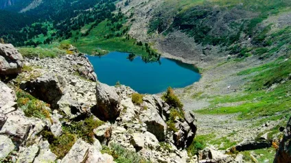 Топ 10 кращих місць на Алтаї, які можна відвідати з дітьми, подорожній (гора Синюха) Топ 10 кращих місць на Алтаї, які можна відвідати з дітьми, подорожній