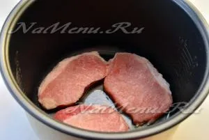 Свинина з помідорами і сиром в мультиварці рецепт з фото (мультиварці) Свинина з помідорами і сиром в мультиварці рецепт з фото