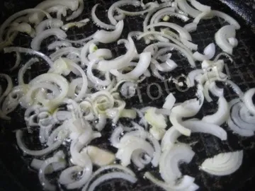 Тушкована картопля з солоними огірками рецепт (картопля) Тушкована картопля з солоними огірками рецепт