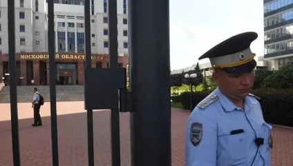 Троє фігурантів справи - банди ДТА - вбиті під час перестрілки в Мособлсуде (троє) Троє фігурантів справи - банди ДТА - вбиті під час перестрілки в Мособлсуде