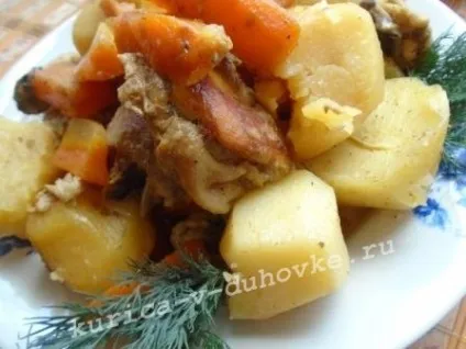 Тушкована картопля з куркою в мультиварці (картопля куркою мультиварці) Тушкована картопля з куркою в мультиварці