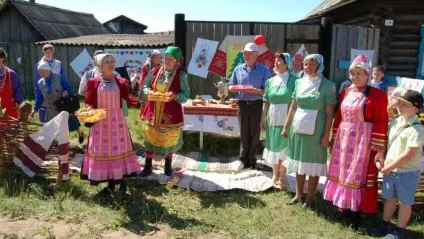 Удмуртська весілля звичаї і традиції під час торжества, фото і відео (традиції) Удмуртська весілля звичаї і традиції під час торжества, фото і відео
