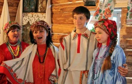 Удмуртська весілля звичаї і традиції під час торжества, фото і відео (відео) Удмуртська весілля звичаї і традиції під час торжества, фото і відео