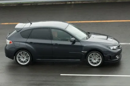 Тюнінг субару імпрези, фото тюнінгу салону subaru impreza