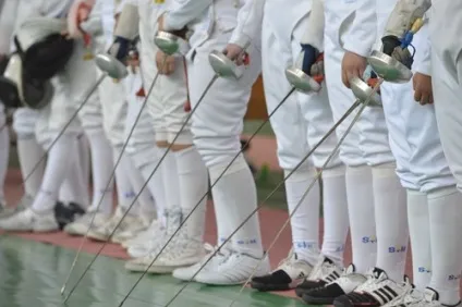 Урок - кейс «спортивне фехтування» - портал для сучасних жінок (фехтування) Урок - кейс «спортивне фехтування» - портал для сучасних жінок