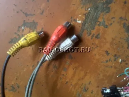 Підсилювач в машину