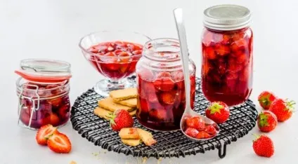 Варення з полуниці на зиму рецепт з фото крок за кроком (беріть рази більше) Варення з полуниці на зиму рецепт з фото крок за кроком