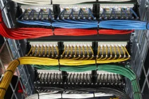 Види сучасних кабелів для монтажу локальної комп'ютерної мережі (види кабелів для локальних мереж) Види сучасних кабелів для монтажу локальної комп'ютерної мережі