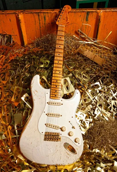 Вибір гітари fender stratocaster - crow