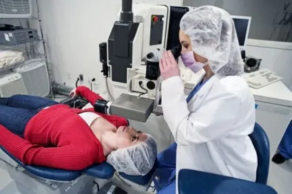 Вилікує операція короткозорість (короткозорість) Вилікує операція короткозорість