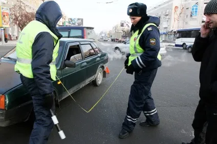 Виклик гибдд на місце ДТП телефон для виклику інспектора ГИБДД на місце, як викликати, що говорити і (гибдд) Виклик гибдд на місце ДТП телефон для виклику інспектора ГИБДД на місце, як викликати, що говорити і