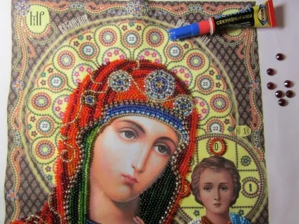 Вишиваємо бісером в техніці рядковий шов (вишиваємо) Вишиваємо бісером в техніці рядковий шов