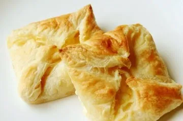 Хачапурі з сиром з листкового тіста як приготувати, які продукти використовувати, як готувати