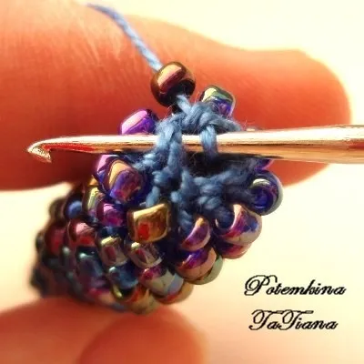 В'язаний джгут з бісеру гачком - ярмарок майстрів - ручна робота, handmade (5-ти повітряних петель) В'язаний джгут з бісеру гачком - ярмарок майстрів - ручна робота, handmade