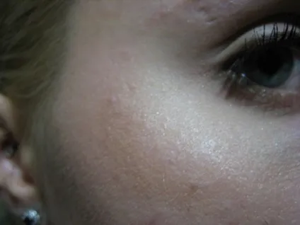 Хороший і поганий etude house face designing brightener vs essence sun club highlighter powder відгуки (etude house) Хороший і поганий etude house face designing brightener vs essence sun club highlighter powder відгуки