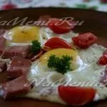 Яєчня з помідорами, рецепт з шинкою (яйця) Яєчня з помідорами, рецепт з шинкою