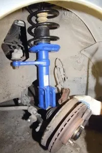 Заміна опор і стійок передньої підвіски лада-пріора, engine start (стійок) Заміна опор і стійок передньої підвіски лада-пріора, engine start