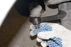 Заміна опор і стійок передньої підвіски лада-пріора, engine start (буфер стиснення пилюжником) Заміна опор і стійок передньої підвіски лада-пріора, engine start