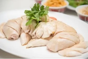 Запечена курка страви з м'яса птиці (курка) Запечена курка страви з м'яса птиці
