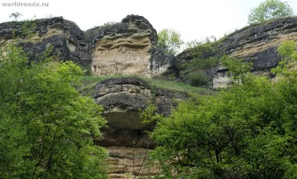 Замок підступності й любові пам'ятки Кисловодська, дороги світу (любові) Замок підступності й любові пам'ятки Кисловодська, дороги світу
