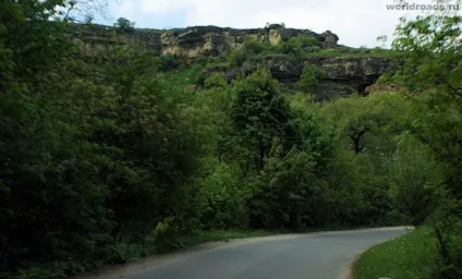 Замок підступності й любові пам'ятки Кисловодська, дороги світу (підступності) Замок підступності й любові пам'ятки Кисловодська, дороги світу