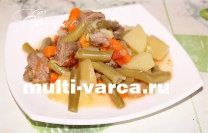 Заморожена стручкова квасоля з м'ясом і картоплею в мультиварці (мультиварка) Заморожена стручкова квасоля з м'ясом і картоплею в мультиварці