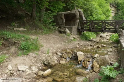 Замок підступності й любові (активні види спорту) Замок підступності й любові