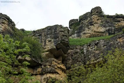 Замок підступності й любові (любові) Замок підступності й любові