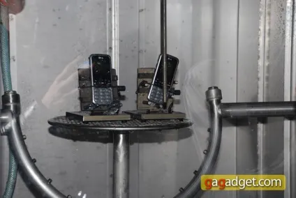 Записки мандрівника як збирають телефони, репортаж із заводу lg (фоторепортаж) Записки мандрівника як збирають телефони, репортаж із заводу lg