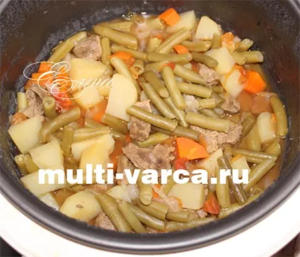 Заморожена стручкова квасоля з м'ясом і картоплею в мультиварці (м'ясо) Заморожена стручкова квасоля з м'ясом і картоплею в мультиварці