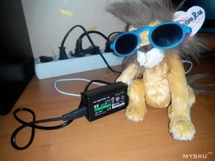 Зарядний пристрій для sony psp 1000 2000 3000 або чудес не буває (2000) Зарядний пристрій для sony psp 1000 2000 3000 або чудес не буває