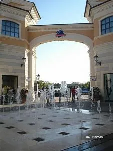 Аутлет кастель романо (castel romano designer outlet) (outlet)) Аутлет кастель романо (castel romano designer outlet)