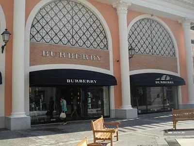 Аутлет кастель романо (castel romano designer outlet) (outlet)) Аутлет кастель романо (castel romano designer outlet)