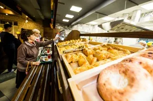Bazar - група - рестостар