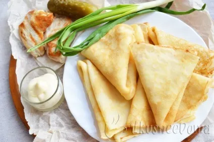 Млинці з начинкою рецепт з солоними огірками (солоними) Млинці з начинкою рецепт з солоними огірками